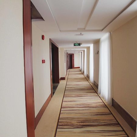 Headway Hotel Фошань Экстерьер фото
